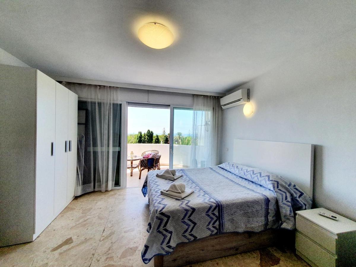 Estudio Coronado 324 Marbella Bagian luar foto