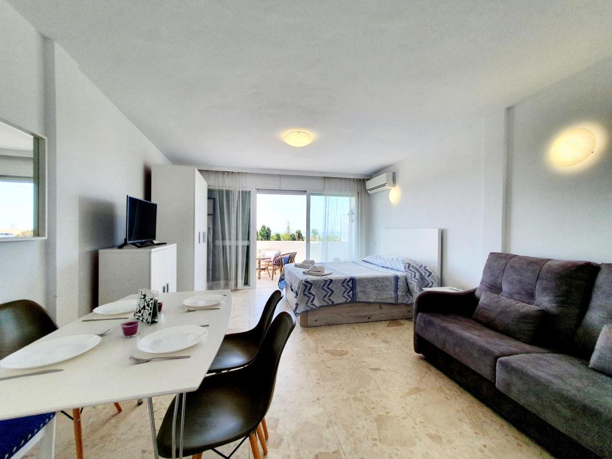 Estudio Coronado 324 Marbella Bagian luar foto
