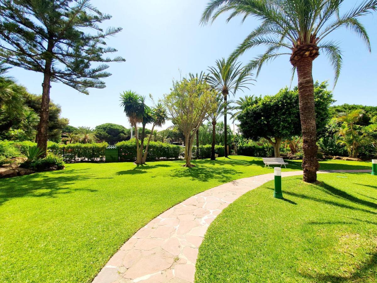 Estudio Coronado 324 Marbella Bagian luar foto