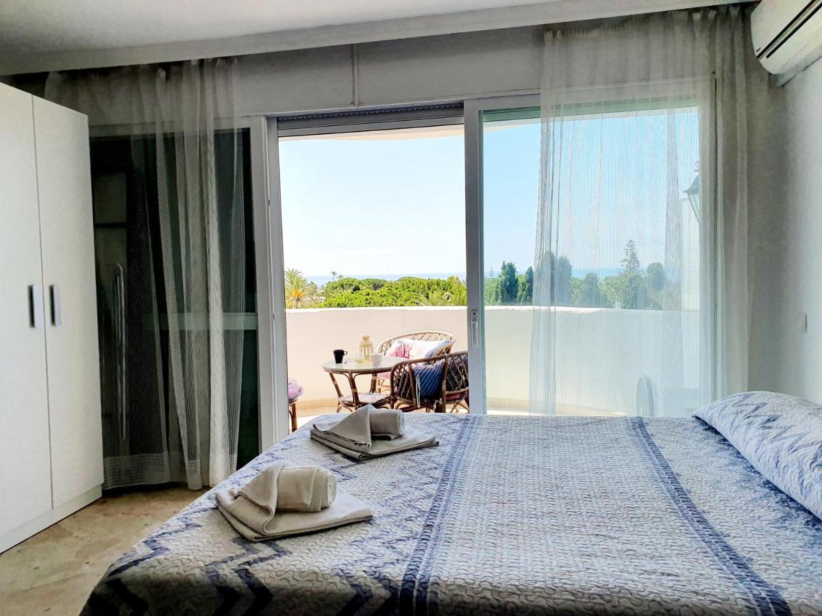 Estudio Coronado 324 Marbella Bagian luar foto